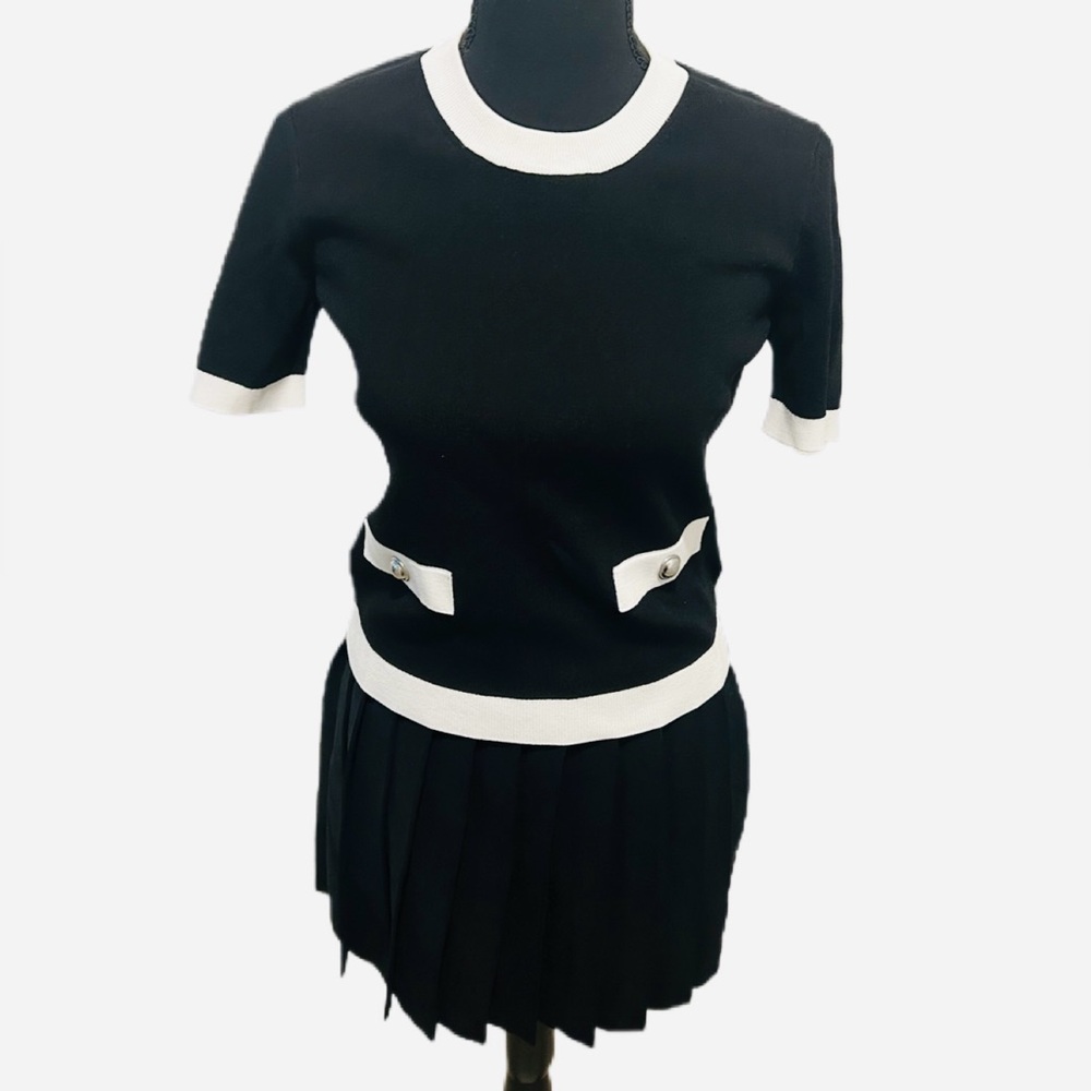 Michael Kors Black and White pleated Knit two piece set